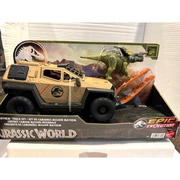 Jurassic World Mission Mayhem Truck & Dinosaur Action Figure Toy Set - Picture 5 of 8